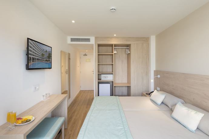 Imagen de la habitación del Hotel Hsm Linda Playa. Foto 4