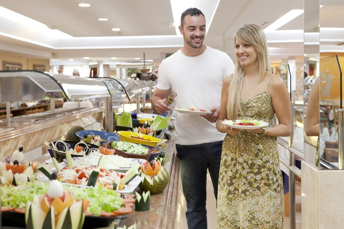 Imagen del bar/restaurante del Hotel Hsm Solivera. Foto 5