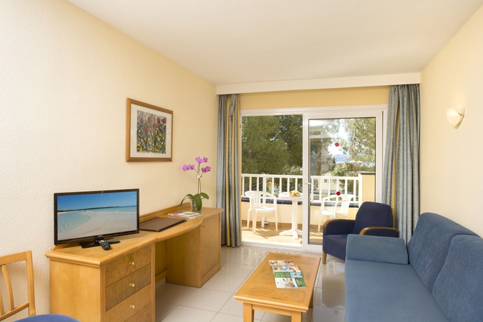 Imagen de los interiores del Hotel Hsm Solivera. Foto 12