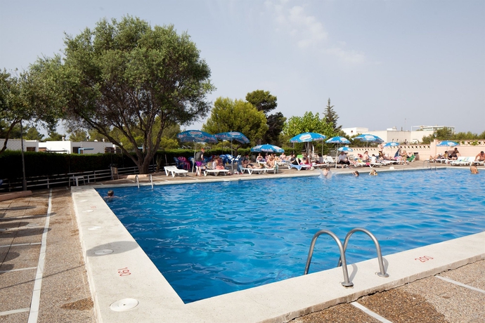 Imagen de la piscina del Hotel Htop Molinos Park. Foto 13