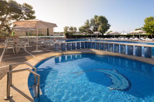 Imagen de la piscina del Hotel Htop Molinos Park. Foto 12