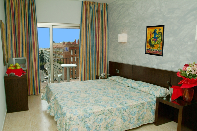 Imagen de la habitación del Hotel Htop Palm Beach and Spa. Foto 9