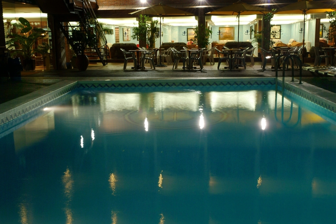 Imagen de la piscina del Hotel Htop Palm Beach and Spa. Foto 15