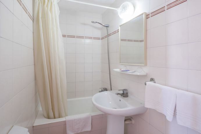 Imagen de la habitación del Hotel Htop Planamar. Foto 12