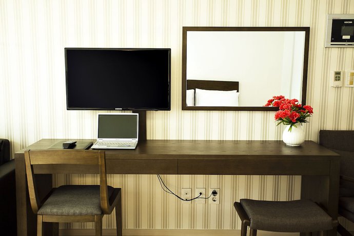 Imagen de la habitación del Hotel Hu. Foto 3