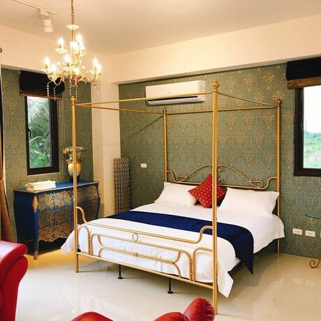 Imagen de la habitación del Hotel Hu Moon Lake. Foto 25
