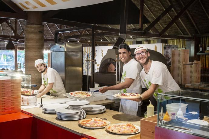 Imagen general del Hotel Hu Park Albatros Village. Foto 13