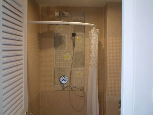 Imagen de la habitación del Hotel Hua Hin Avenue. Foto 7