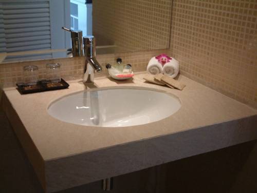 Imagen de la habitación del Hotel Hua Hin Avenue. Foto 8
