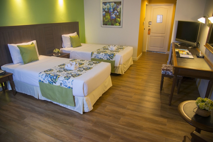 Imagen de la habitación del Hotel Hua Hin Grand and Plaza. Foto 6