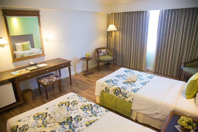 Imagen de la habitación del Hotel Hua Hin Grand and Plaza. Foto 9