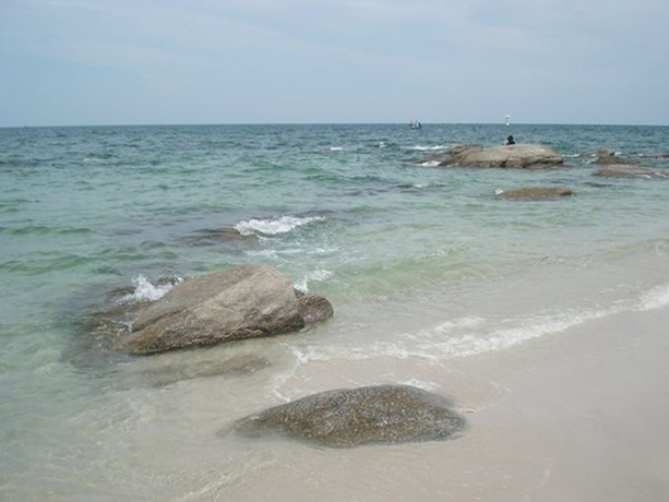 Imagen de los exteriores del Hotel Hua Hin Grand and Plaza. Foto 14