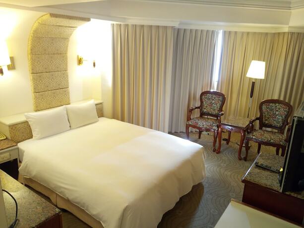 Imagen general del Hotel Hua Tong. Foto 12