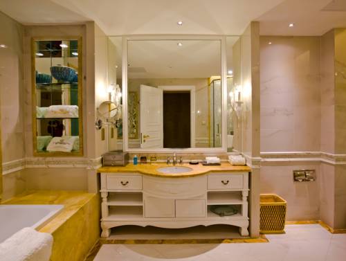 Imagen de la habitación del Hotel Huachen International. Foto 6