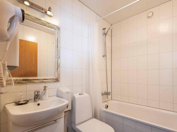 Imagen de la habitación del Hotel H&uacute;sav&iacute;k Cape. Foto 10