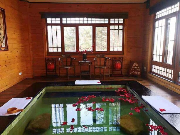 Imagen de la habitación del Hotel Huadi Resort. Foto 11