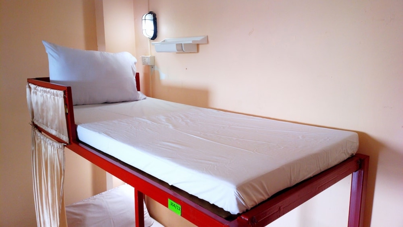 Imagen de la habitación del Hotel Huahin Euro City. Foto 8