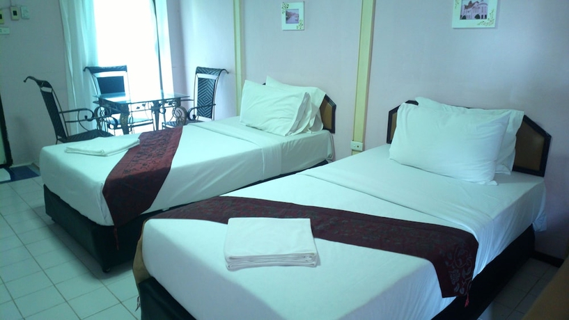 Imagen de la habitación del Hotel Huahin Euro City. Foto 9