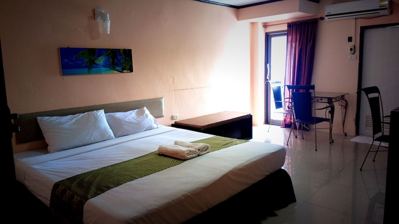 Imagen de la habitación del Hotel Huahin Euro City. Foto 13