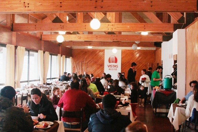 Imagen del bar/restaurante del Hotel Hualum. Foto 7