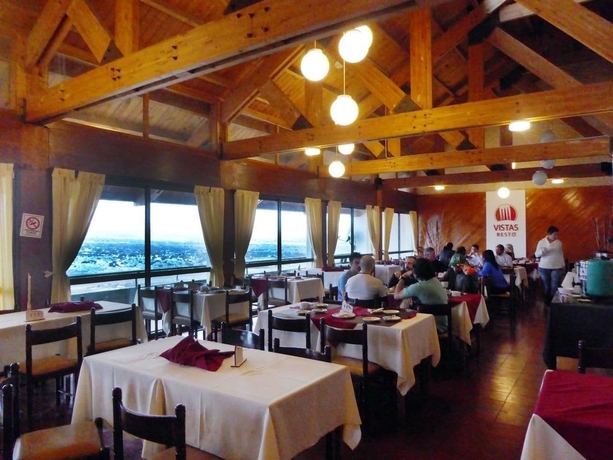 Imagen del bar/restaurante del Hotel Hualum. Foto 8