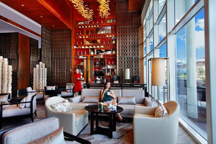 Imagen de los interiores del Hotel Hualuxe Hotels and Resorts Haikou Seaview - IHG. Foto 16