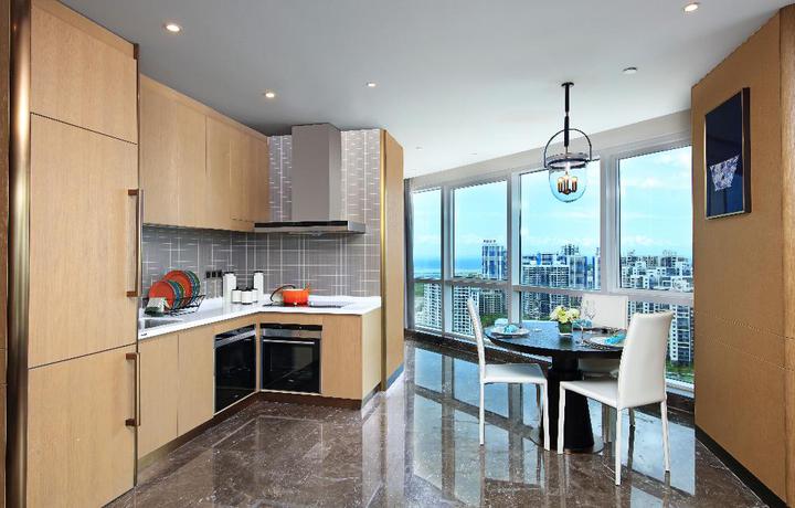 Imagen de la habitación del Hotel Hualuxe Hotels and Resorts Haikou Seaview - IHG. Foto 10