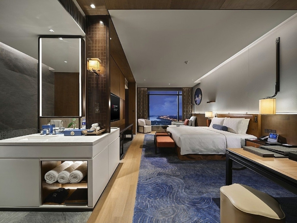 Imagen de la habitación del Hotel Hualuxe Nanjing Yangtze River, An Ihg. Foto 4