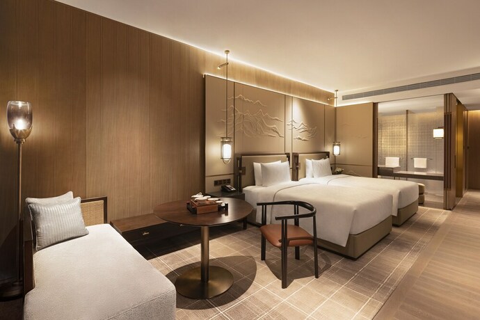 Imagen de la habitación del Hotel Hualuxe Qingdao Licang, An Ihg. Foto 18