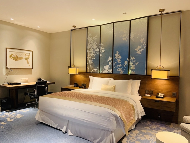 Imagen de la habitación del Hotel Hualuxe Shanghai Twelve At Hengshan, An Ihg. Foto 5