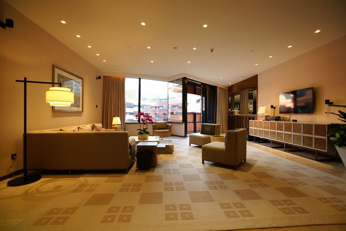 Imagen de la habitación del Hotel Hualuxe Shanghai Twelve At Hengshan, An Ihg. Foto 12