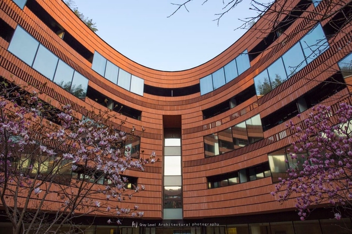 Imagen de la habitación del Hotel Hualuxe Shanghai Twelve At Hengshan, An Ihg. Foto 17