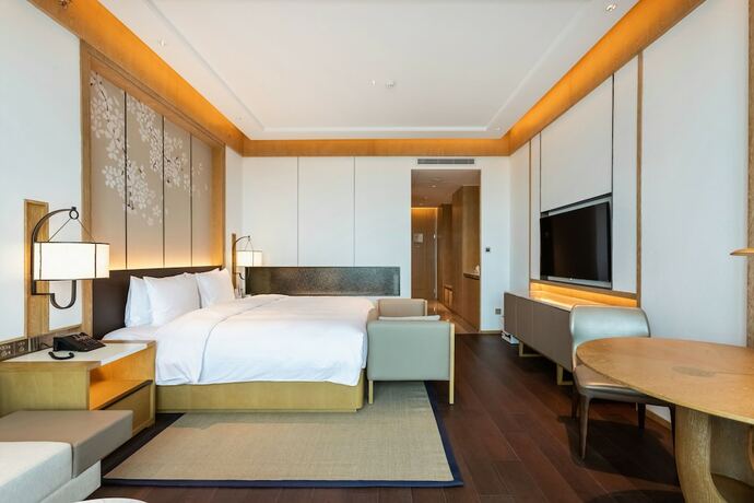 Imagen de la habitación del Hotel Hualuxe Suzhou Bay Hot Spring Resort, An Ihg. Foto 12