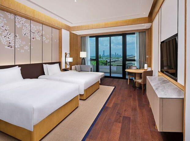 Imagen de la habitación del Hotel Hualuxe Suzhou Bay Hot Spring Resort, An Ihg. Foto 18