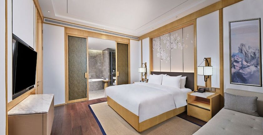 Imagen de la habitación del Hotel Hualuxe Suzhou Bay Hot Spring Resort, An Ihg. Foto 20