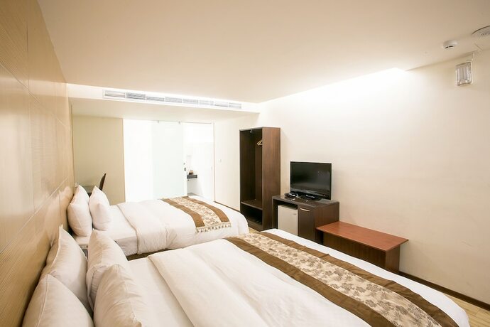 Imagen general del Hotel Huang Shin Business-chung Kang. Foto 2