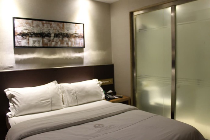 Imagen de la habitación del Hotel Huangpu, Guangzhou. Foto 2