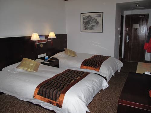 Imagen de la habitación del Hotel Huangshan Baiyun. Foto 2