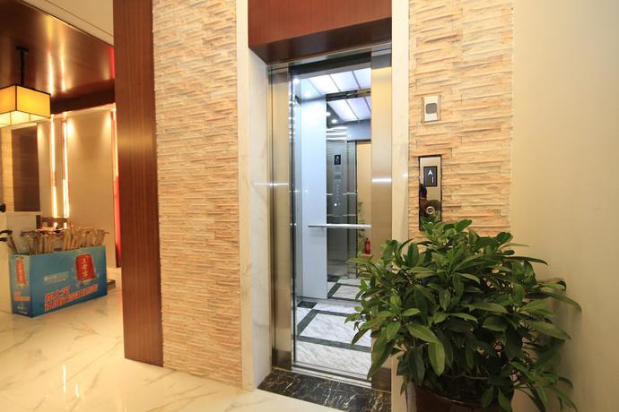 Imagen de los interiores del Hotel Huangshan Castle In The Sky. Foto 20