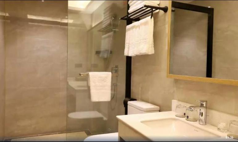 Imagen de la habitación del Hotel Huangshan Yayuan hotel. Foto 11