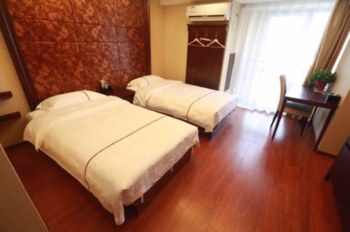 Imagen de los interiores del Hotel Huaqing Aegean Inter Hot Spring Resort. Foto 17
