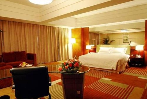 Imagen de la habitación del Hotel Huarui Danfeng Jianguo. Foto 8