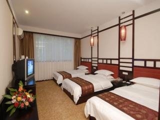 Imagen de la habitación del Hotel Huating Holiday Inn Guilin. Foto 6