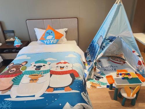 Imagen general del Hotel Huawen Four Season. Foto 14