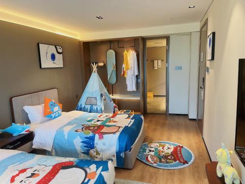 Imagen general del Hotel Huawen Four Season. Foto 15