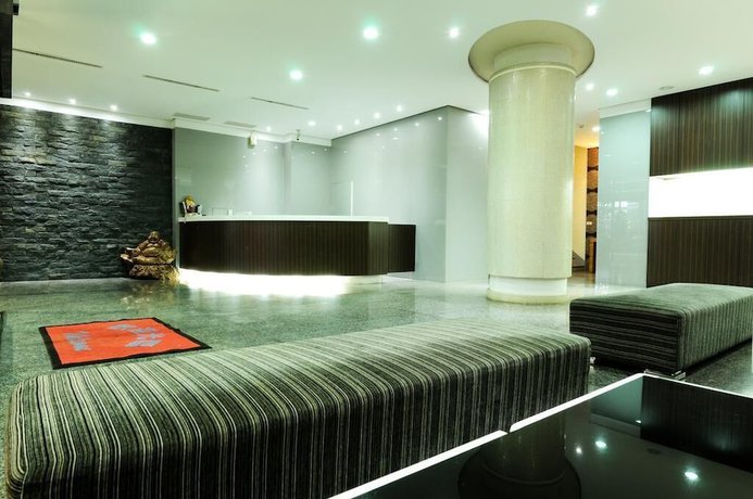 Imagen de los interiores del Hotel Huaxin. Foto 18