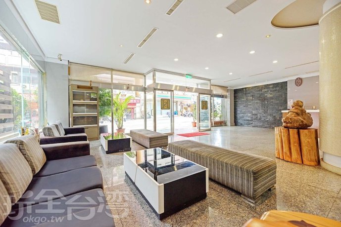 Imagen de los interiores del Hotel Huaxin. Foto 20