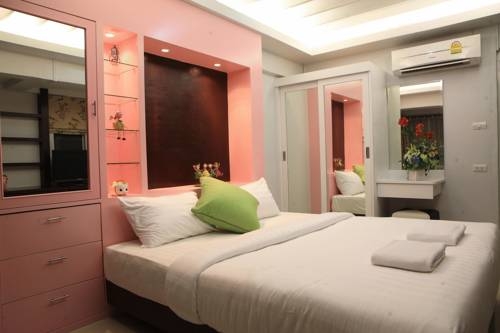 Imagen general del Hotel Huay Kaew Palace 1. Foto 11