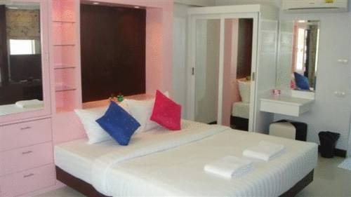 Imagen general del Hotel Huay Kaew Palace 1. Foto 23