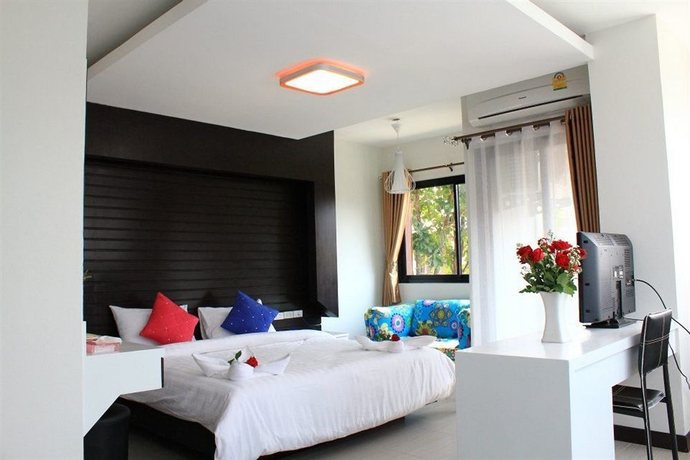 Imagen de la habitación del Hotel Huay Kaew Palace 2. Foto 10